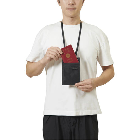 貴重品を安全に持ち歩く