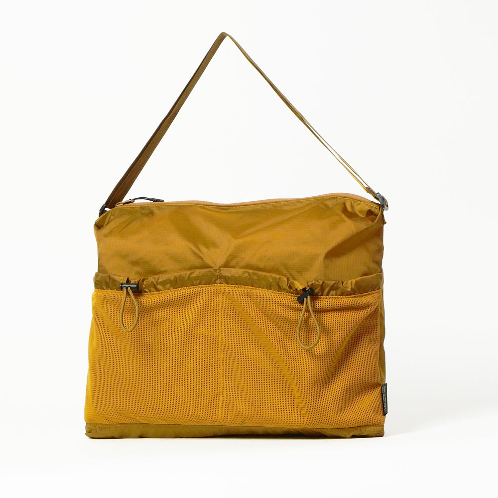 パッカブルショルダーバッグ