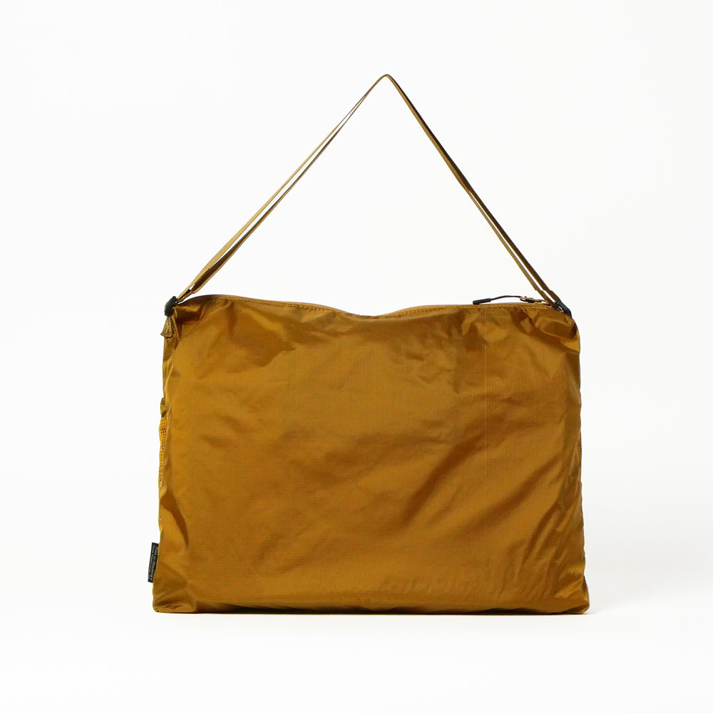 パッカブルショルダーバッグ