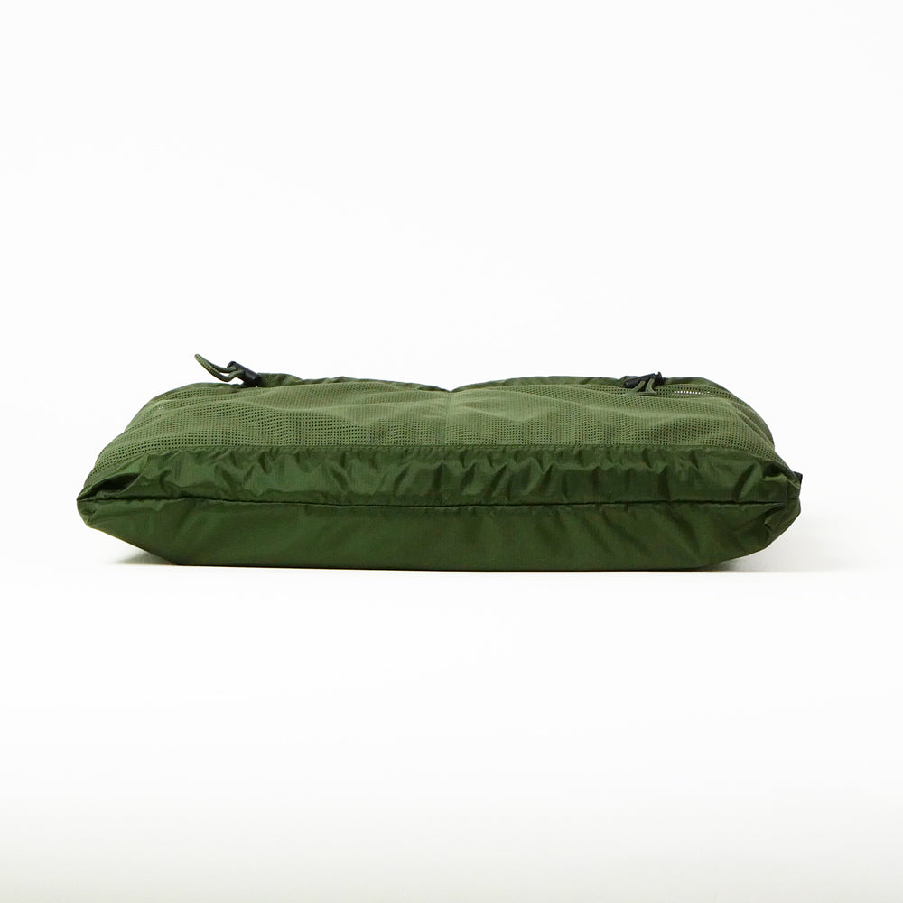 パッカブルショルダーバッグ