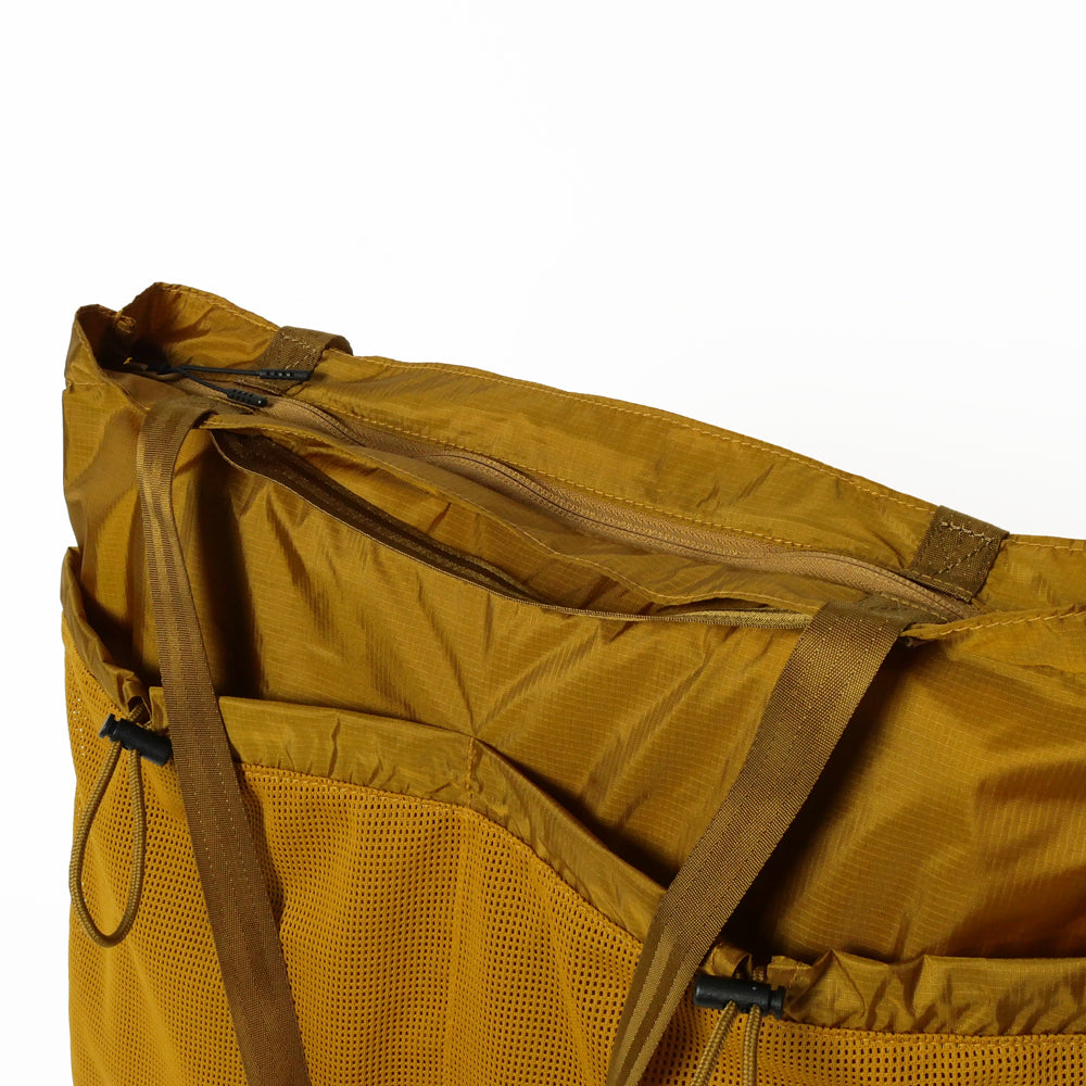 パッカブルトートバッグ