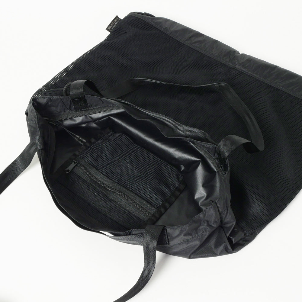 パッカブルトートバッグ